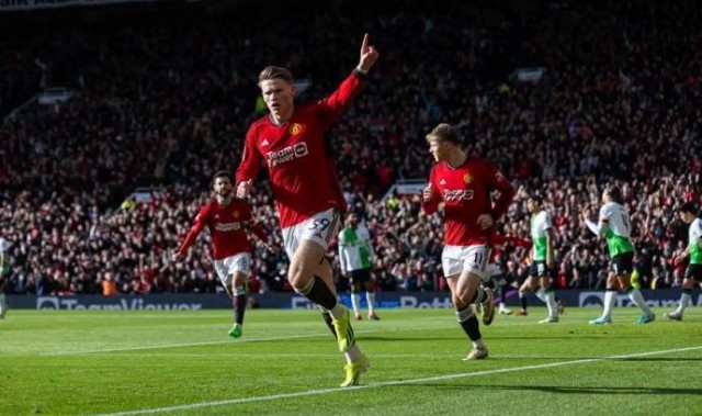 里昂VS曼联前瞻：法甲劲旅主场迎红魔，欧战底蕴对决状态之争