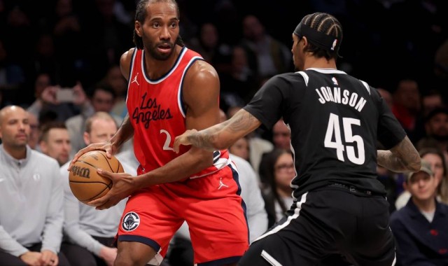 祖巴茨21+12哈登17+6 小卡31分快船送篮网6连败