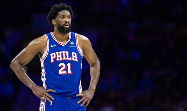 医学专家为恩比德职业生涯感到担忧 他的膝伤很棘手