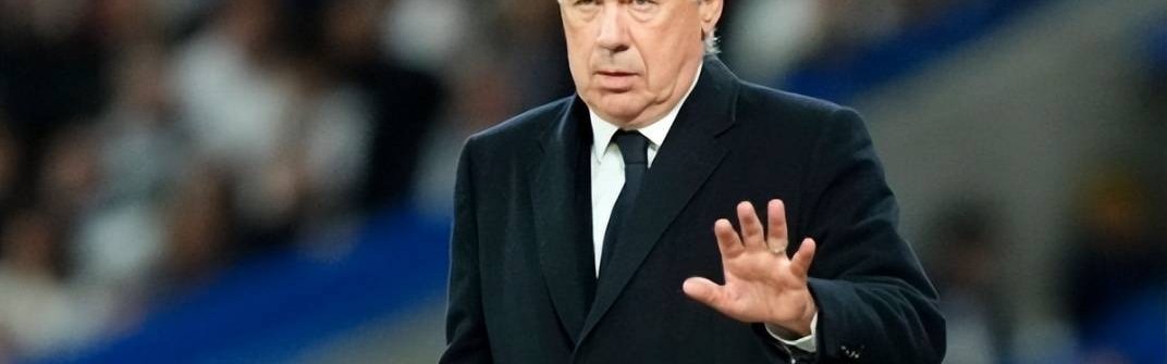 联赛落后巴萨4分，欧冠惨败阿森纳，皇马球迷怒了：安切洛蒂下课