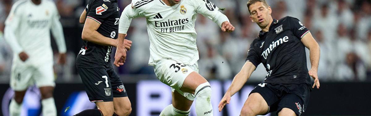 皇马欧冠压力大，巴伦西亚状态出色