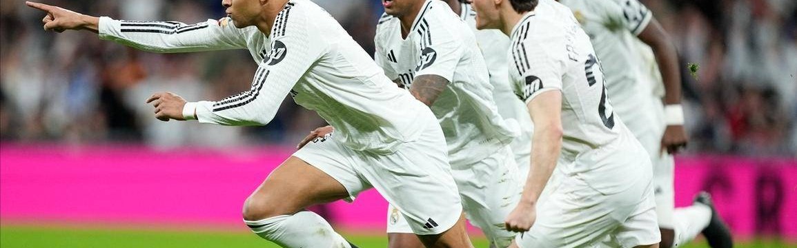 C罗亲自指点！姆巴佩33球平皇马传奇，赛后霸气宣言冠军才是终点